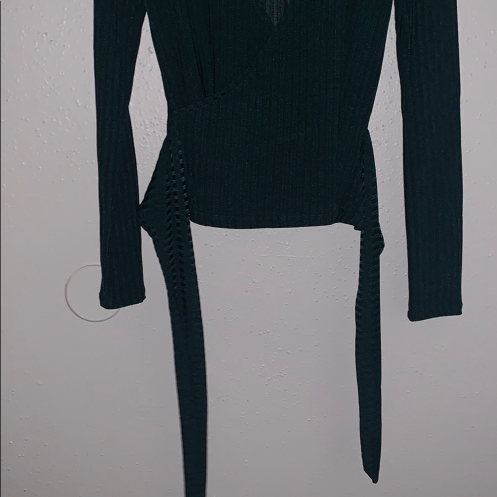 Pre-owned top - Picture 3 of 3